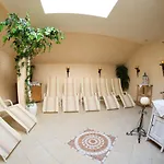 Zauser بيت ضيافة 4*