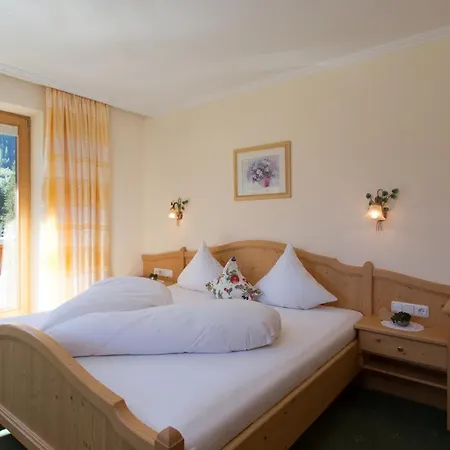 Affittacamere Zauser 4*